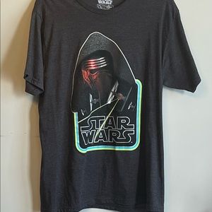 EUC Star Wars Graphic T-Shirt Size Large